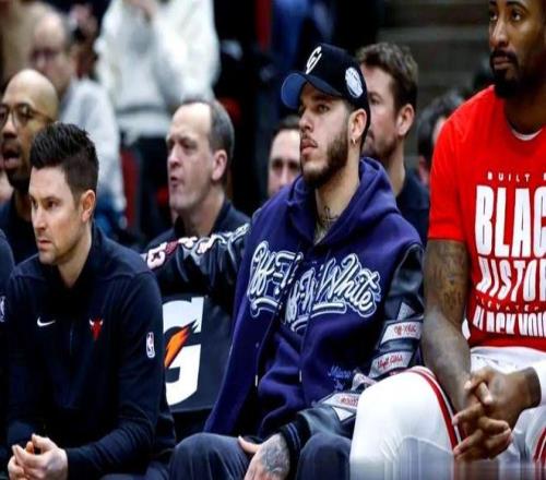 人民日报揭,秘冬季两项,滑雪射击,太阳城娱乐,太阳城娱乐城,太阳城娱乐官网,太阳城娱乐平台