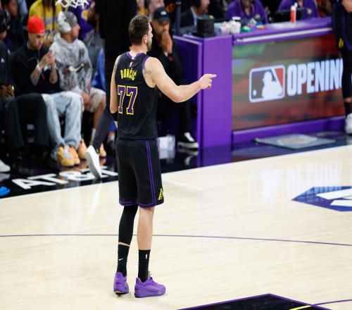 罗马内回归,球队训练,有望参加下,太阳城娱乐,太阳城娱乐城,太阳城娱乐官网,太阳城娱乐平台