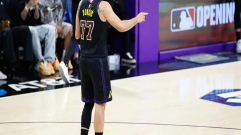 C罗马内回归球队训练，有望参加下轮大乐透联赛